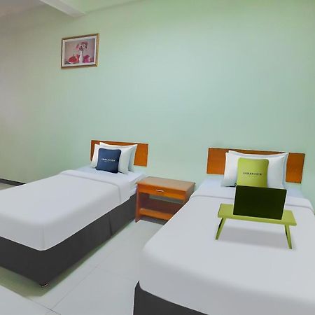 Urbanview Hotel Bartu Moh Toha Bandung By Reddoorz Eksteriør bilde